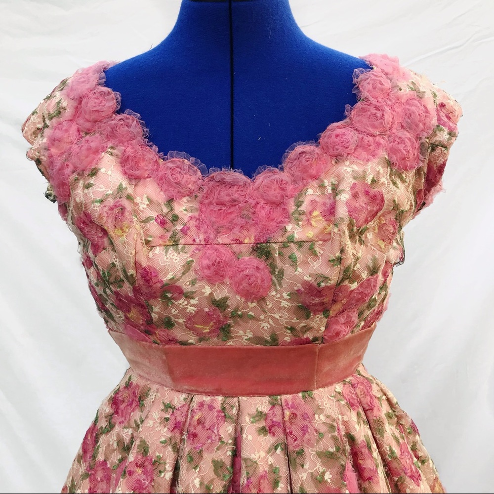 True Vintage 1950s Pink Floral Swing Dress